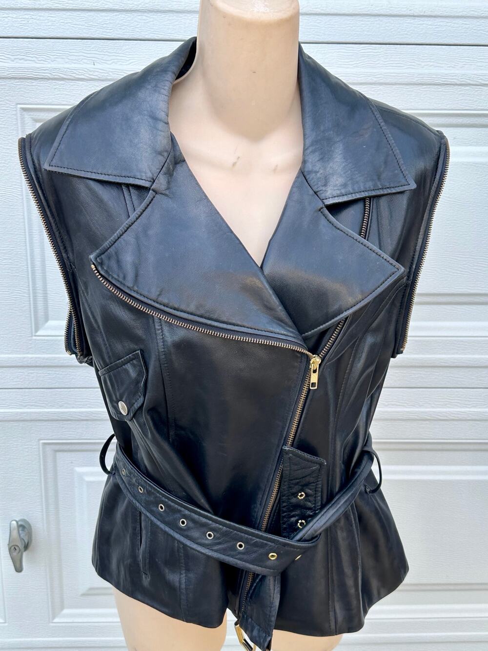 VINTAGE VAKKO LEATHER CONVERTIBLE MOTO BIKER JACKET TO VEST-ZIP OFF SLEEVES M